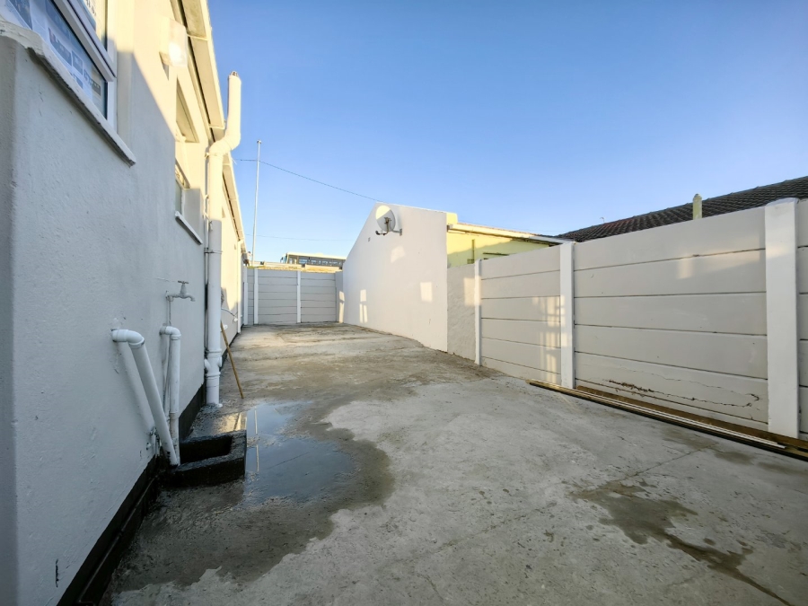 3 Bedroom Property for Sale in Portlands Western Cape